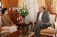 Marzouki appelle à respecter le droit à la vie. 