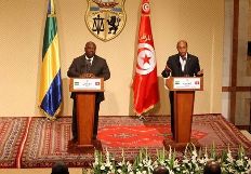 Conférence de presse conjointe des présidents tunisien et gabonais. 