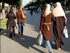 La portée du Hijab chez la femme tunisienne. 