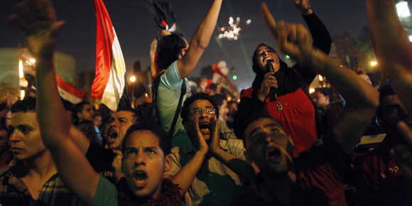 Trois alliés objectifs ont eu raison de Mohamed Morsi. 