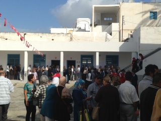 Photo : Grande affluence aux bureaux de vote de la banlieue Nord (Gnet)