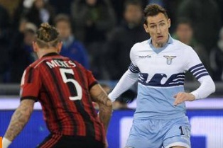 Miroslav Klose a marqué le deuxième but de la Lazio face au Milan AC