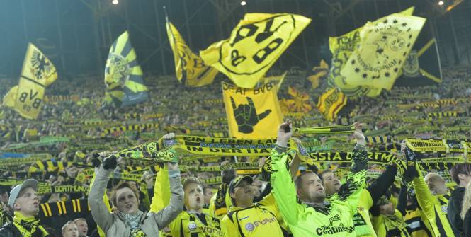 Le stade du Borussia Dortmund a été évacué jeudi. 