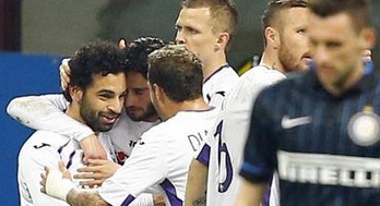 Salah félicité par ses coéquipiers après son but contre l'Inter de Milan