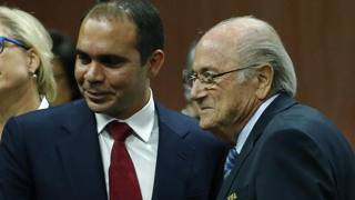 Sepp Blatter en compagnie du Prince Ali Hussein