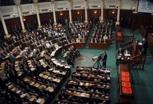 Le débat autour de la constitution tunisienne divise.