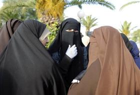 Le port du Niqab en débat en Tunisie. 
